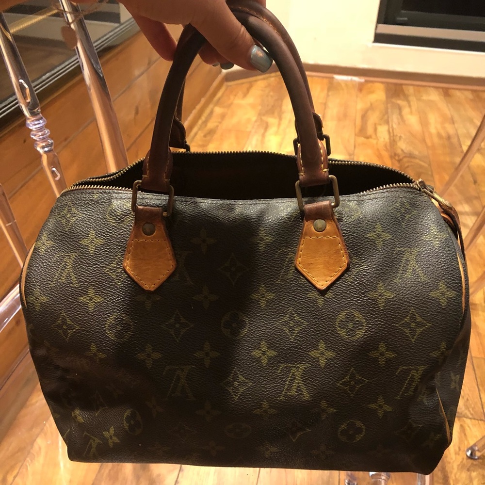 Louis Vuitton speedy 30cm
